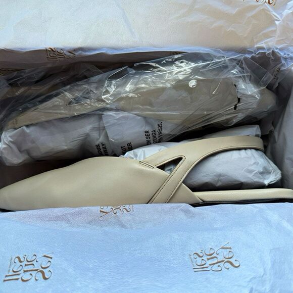 NWT Seychelles “good girl” leather sling back flat in ivory size 8 - Picture 11 of 13